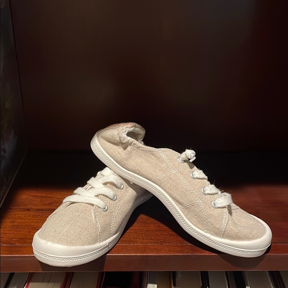 Women's Beige Canvas Sneakers